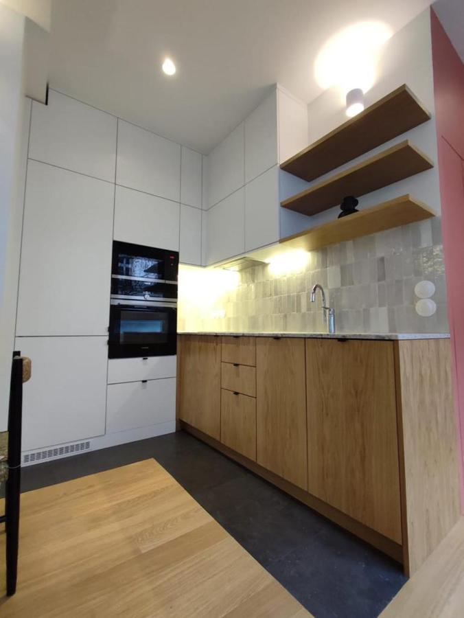 Suite Confortable Sur Le Canal Saint-Martin / Republique Párizs Kültér fotó