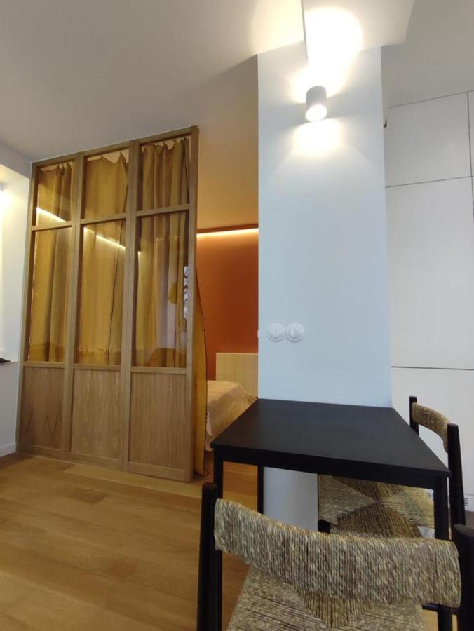 Suite Confortable Sur Le Canal Saint-Martin / Republique Párizs Kültér fotó